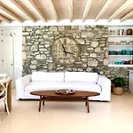 Magdalena Mykonos Villa *