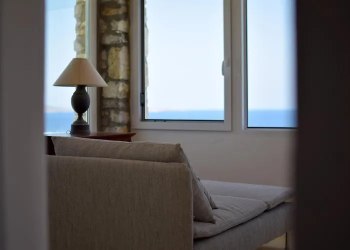 Magdalena Mykonos * Agios Ioannis Diakoftis