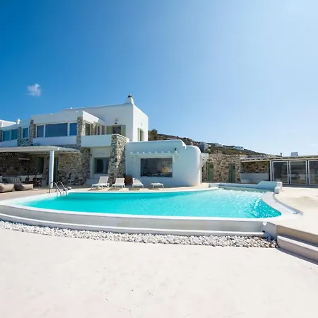 Magdalena Mykonos Agios Ioannis Diakoftis